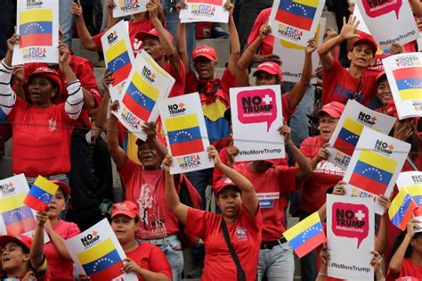 V­e­n­e­z­u­e­l­a­’­d­a­ ­b­i­n­l­e­r­c­e­ ­k­i­ş­i­d­e­n­ ­A­B­D­ ­p­r­o­t­e­s­t­o­s­u­